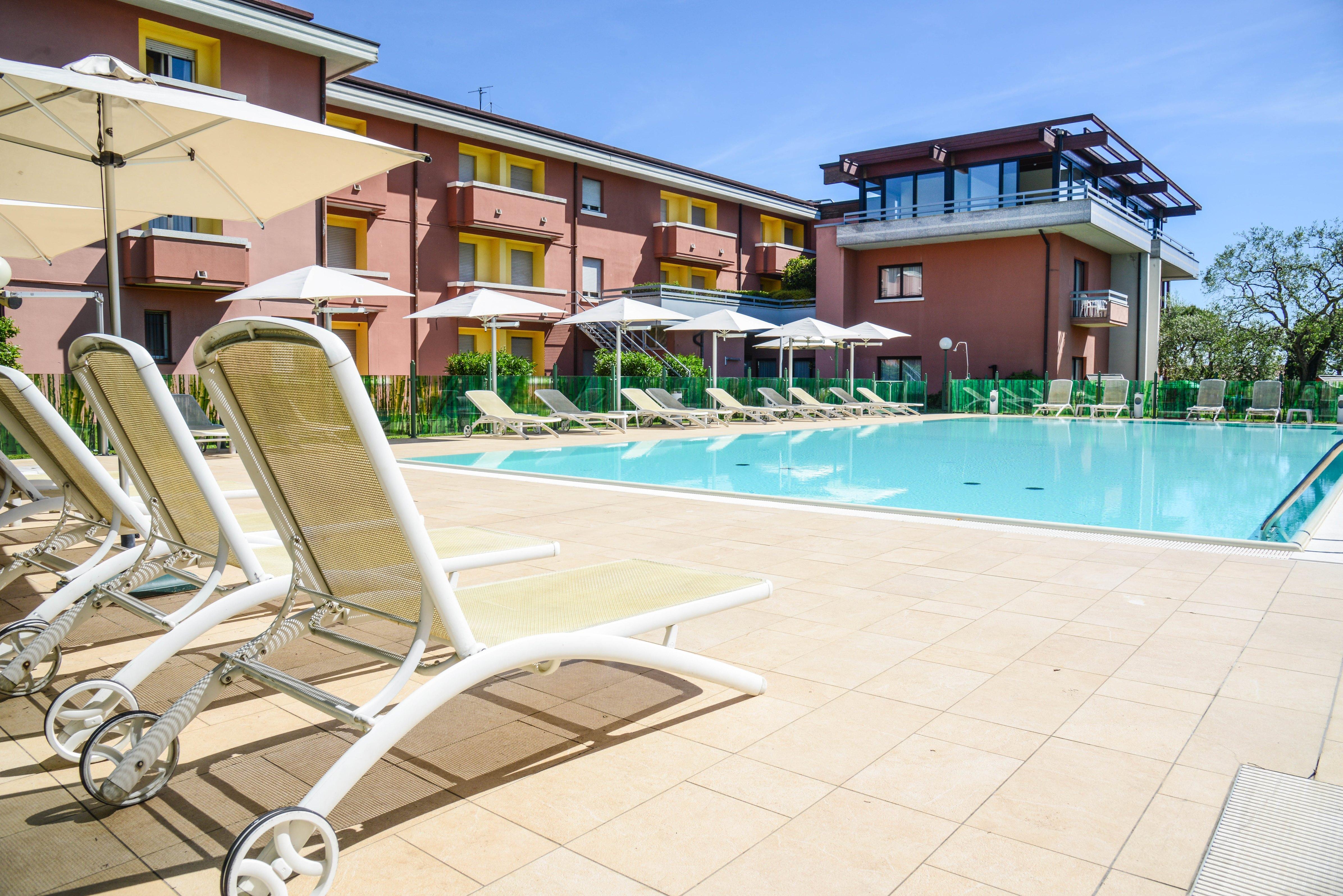 דסנזאנו דל גארדה Hotel Oliveto מראה חיצוני תמונה