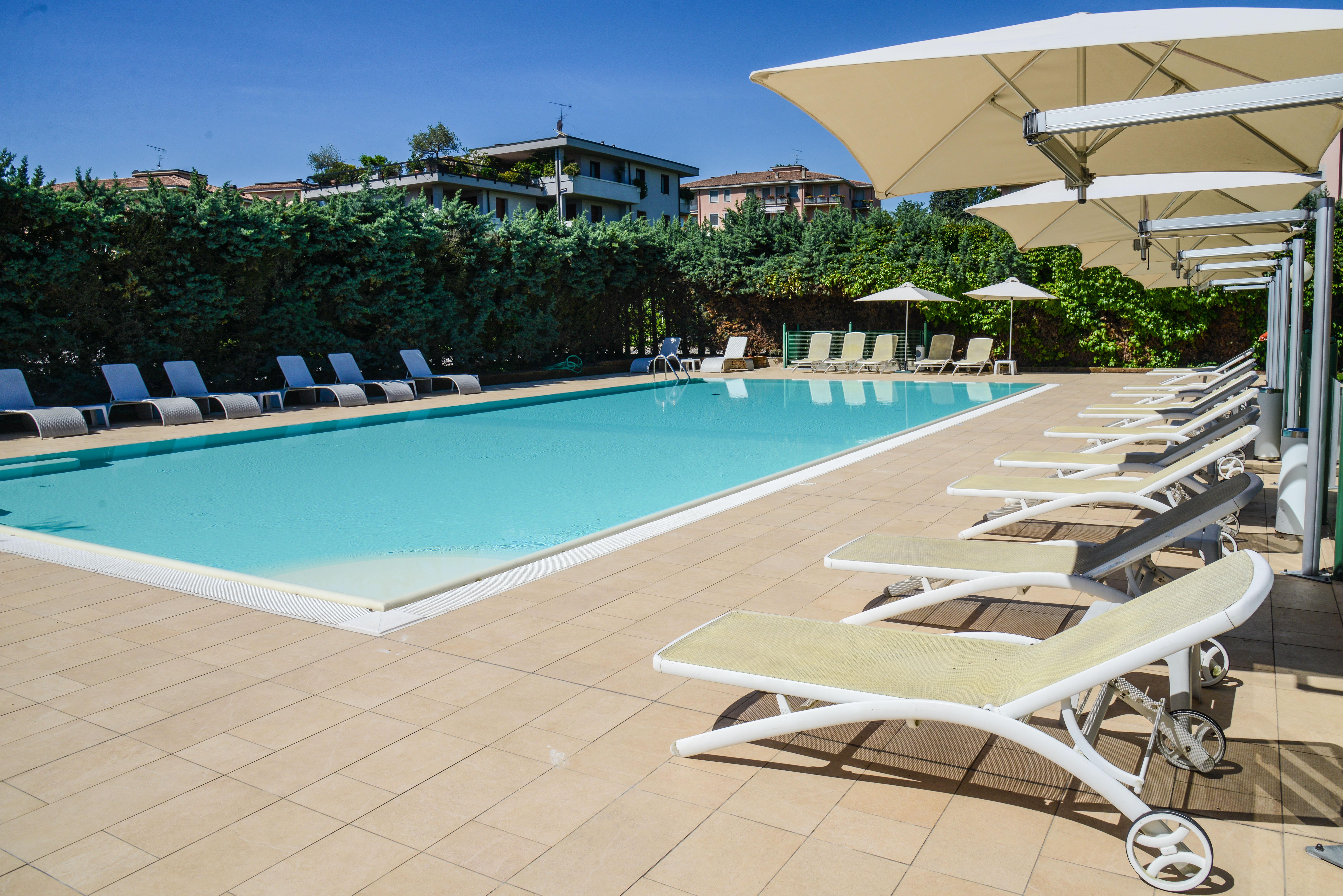 דסנזאנו דל גארדה Hotel Oliveto מראה חיצוני תמונה