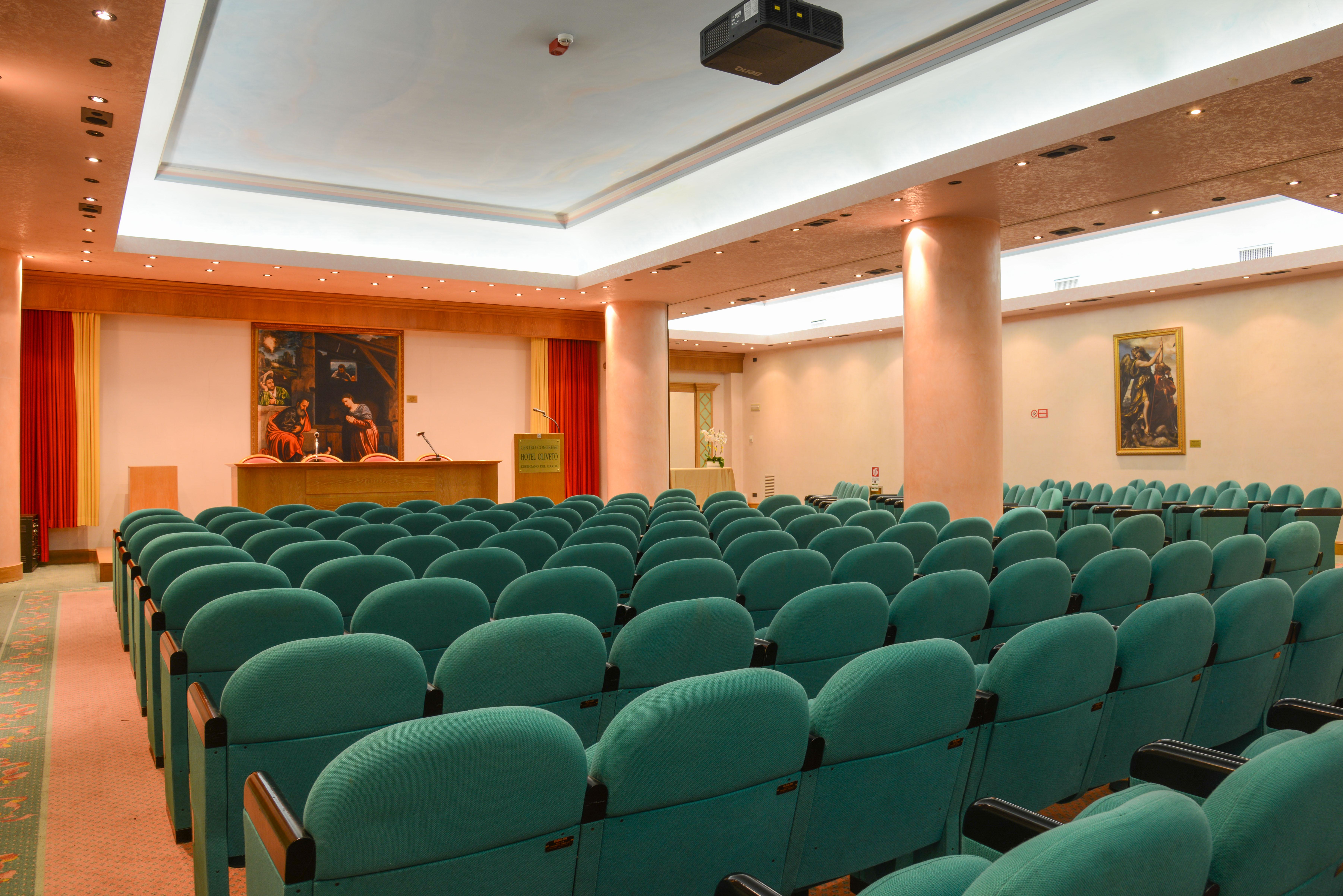 דסנזאנו דל גארדה Hotel Oliveto מראה חיצוני תמונה
