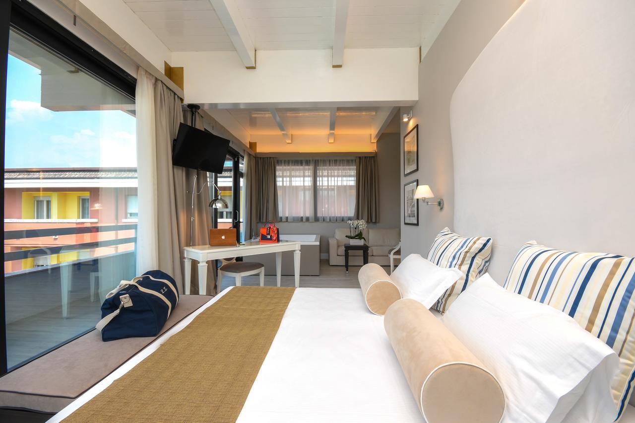 דסנזאנו דל גארדה Hotel Oliveto מראה חיצוני תמונה